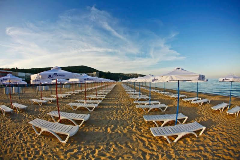 Menada Green Hills Apartments Sozopol Exteriör bild